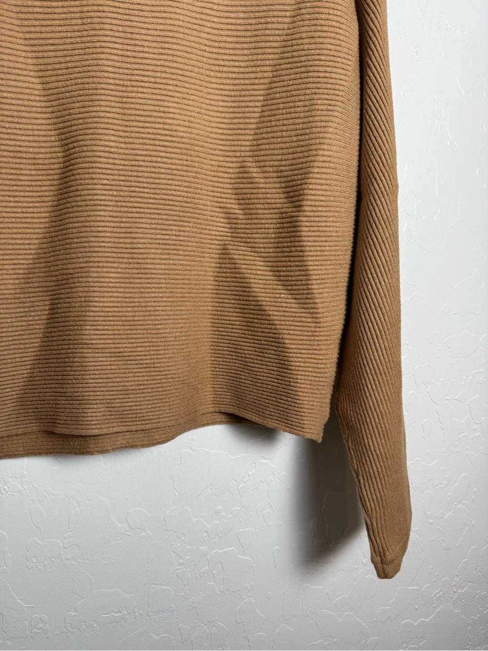 Abercrombie & Fitch Camel Brown Ribbed  Knit Sweater - Picture 13 of 13